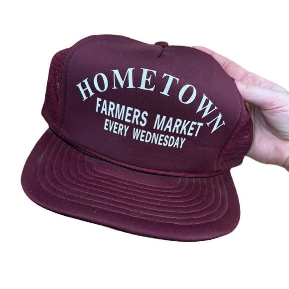 Vintage Hometown Farmers Market Red Mesh SnapBack Hat Puff - Picture 1 of 6